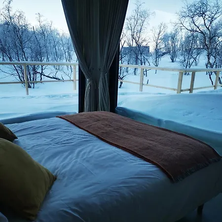 Aurora View Lapland, Sky View Bedroom *