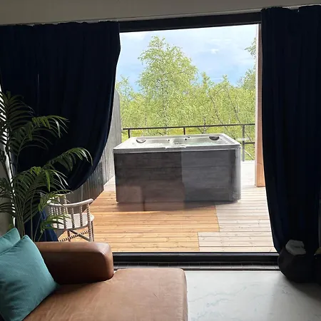 Aurora View Lapland Jacuzzi And Sky View Bedroom Apartman Kilpisjärvi