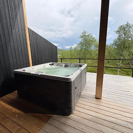 Aurora View Lapland Jacuzzi And Sky View Bedroom * Kilpisjärvi
